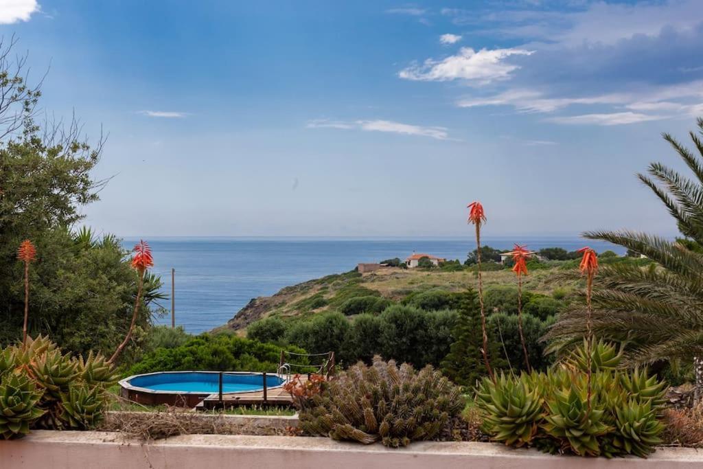 Villa Vacanze Bosa Magomadas Buitenkant foto
